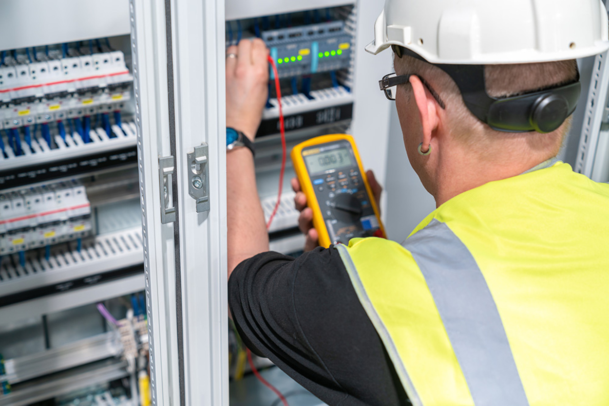 Elektroanlagen-Kontrolle bei Elektro Frank GmbH in Mainleus