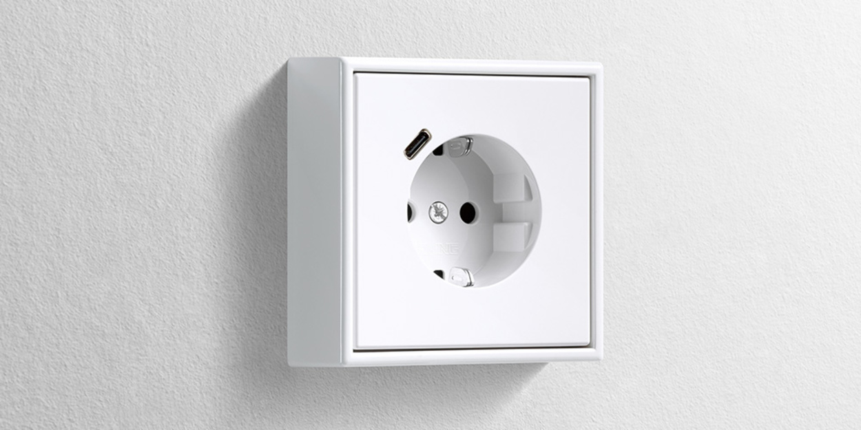 Erweiterter Anschlussraum für die Nachrüstung bei Elektro Frank GmbH in Mainleus